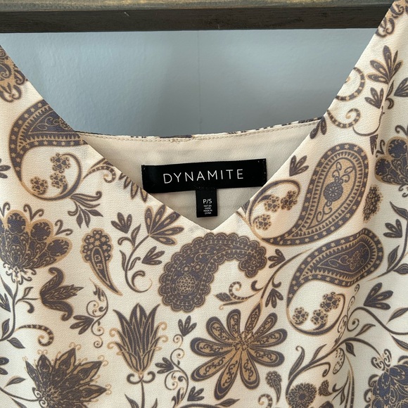 Dynamite Paisley mini dress - Picture 3 of 3